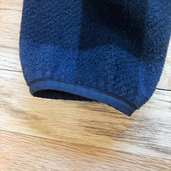 Lucky Brand Black and Blue Plaid Fleece Zip-Up Lightweight Jacket size Medium - Picture 5 of 13